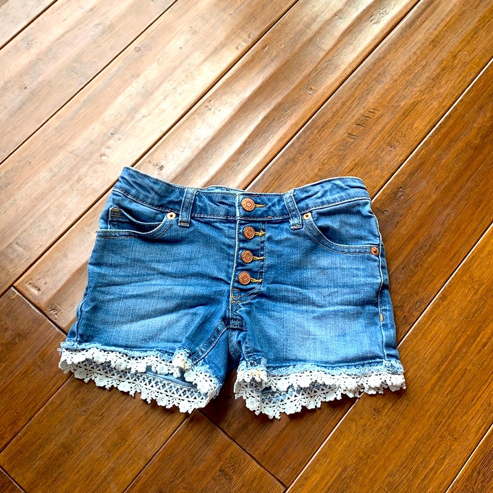 Kids target jean shorts.